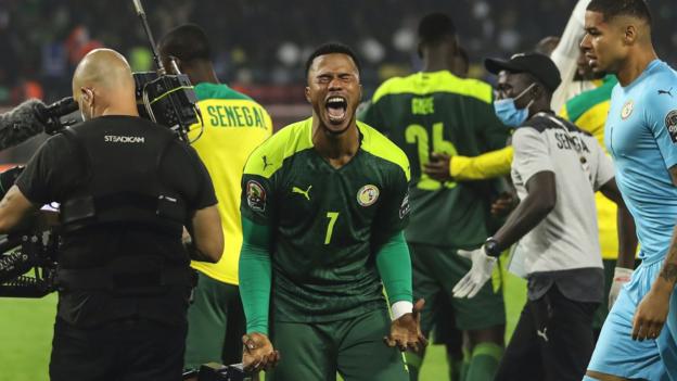 Keita Balde: Senegal support winger as doping ban hits World Cup hopes - BBC Sport